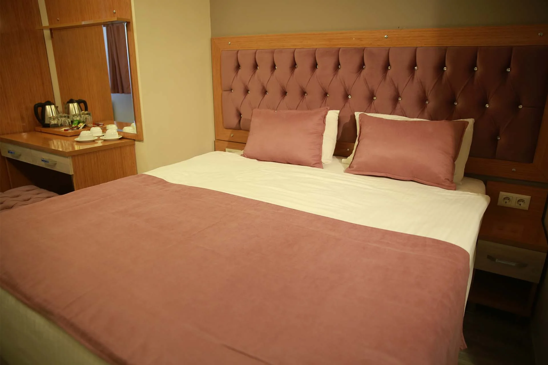 Economy Triple room